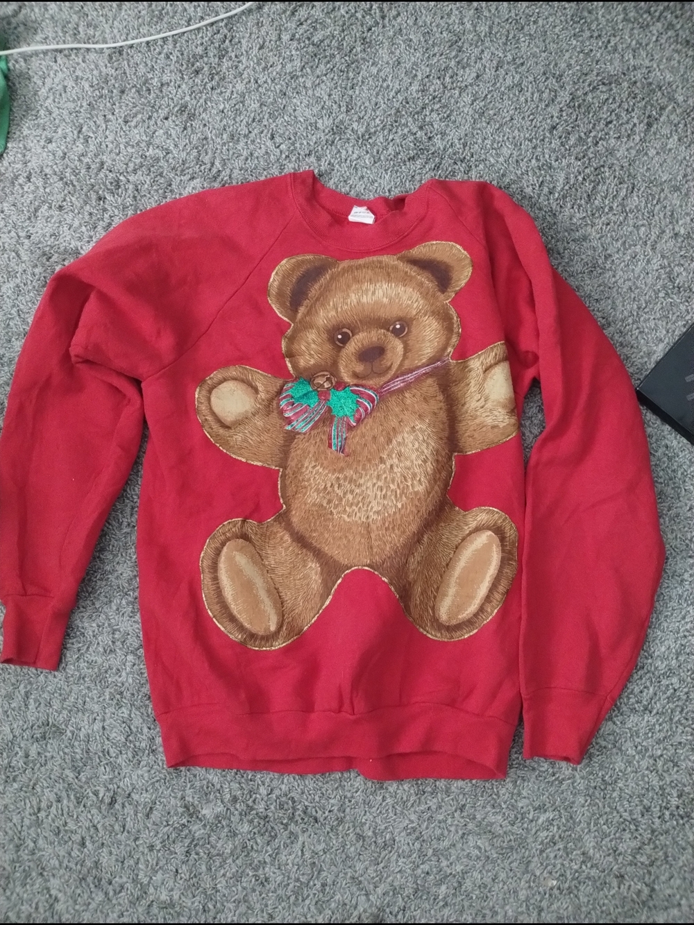 Red Teddy Bear Graphic Crewneck Sweatshirt Christmas Sweater Party Size Large